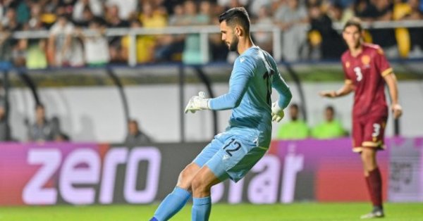 Митов и его команда выходят на Кубок, наша сборная с сильной игрой