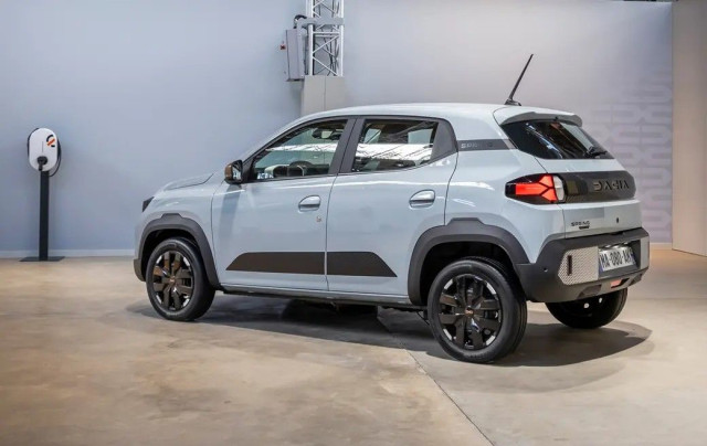 Дакия Весна