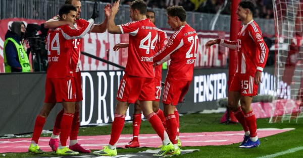 «Бавария» разгромила «Вольфсбург» с восемью голами