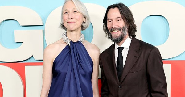 Киану Ривз оказался романтиком — он организовал специальное свидание на коньках для своей девушки Александры Грант