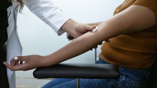 Какую информацию предоставляет RDW помимо диагностики анемии?