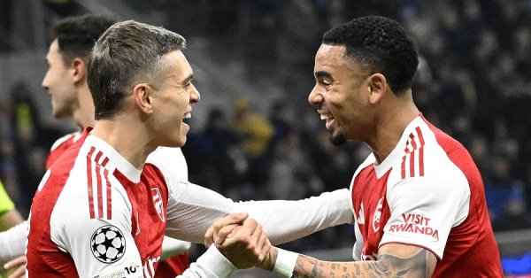 «Безжалостный Арсенал» в 1/8 финала, см. результаты и лучших бомбардиров ВХЛ