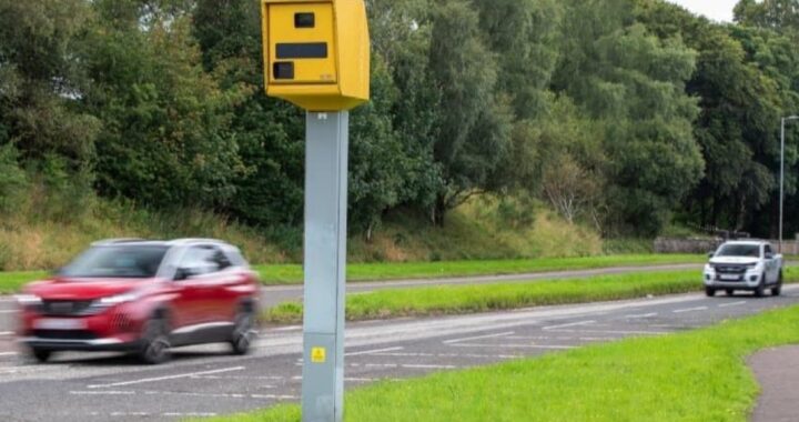 Водителя оштрафовали на 2800 евро за превышение скорости на 1 км/ч