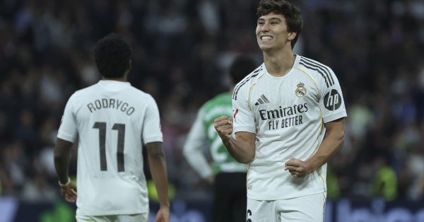 Нет Мбаппе, нет проблем! Гонсало Гарсия оформил хет-трик