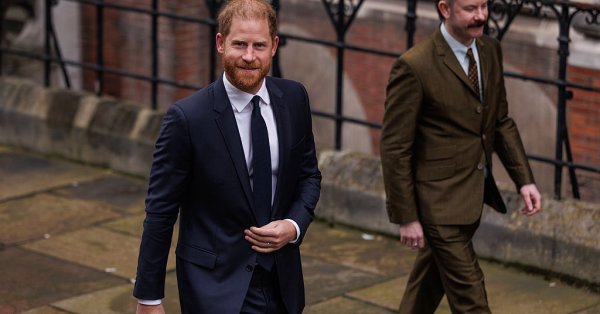 Принц Гарри вернулся домой – встретится ли он со своей семьей