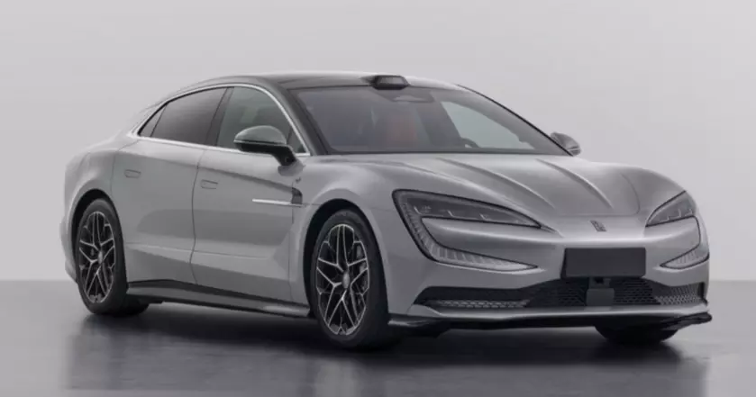 BYD готовит обновление Yangwang U7: батарея на 150 кВтч и низкое энергопотребление