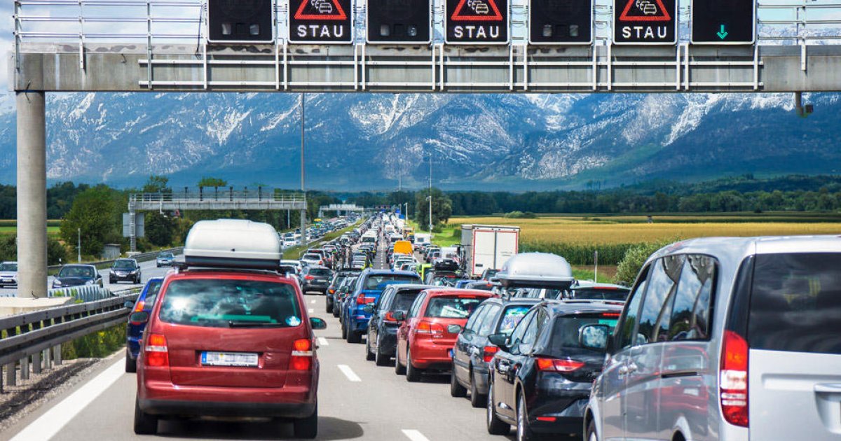 Каждый третий автомобиль в Европе старше 20 лет