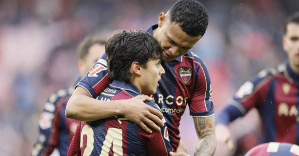 Леванте вышел из игры после убедительной победы над Севильей.