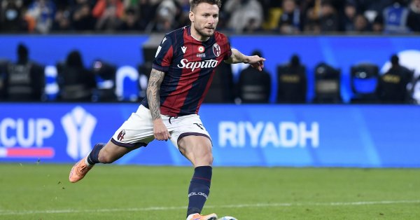 Чиро Иммобиле переехал в Париж