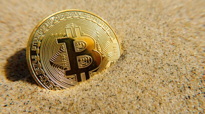 Трейдеры прогнозируют, что к концу июня биткойн упадет ниже $80 000.