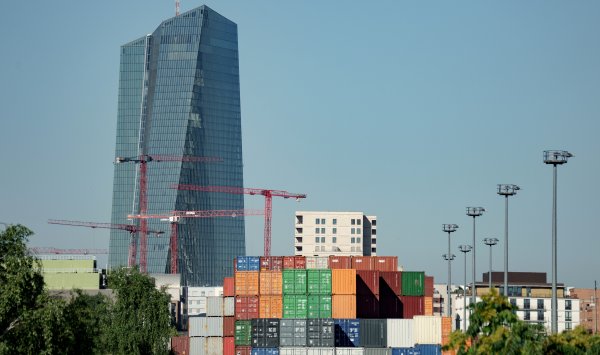 ЕС одобрит торговую сделку с США, но на новых условиях