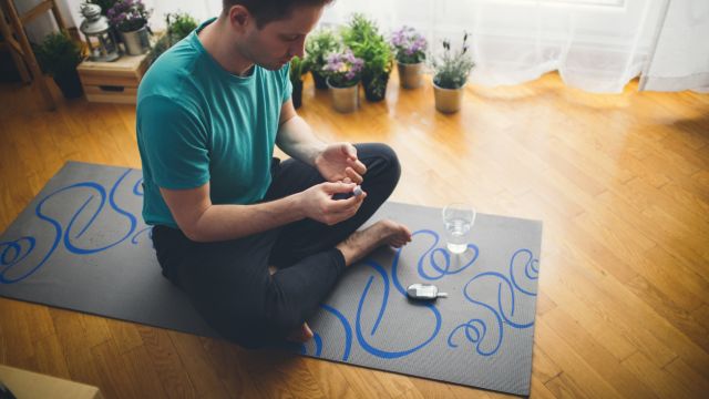 Есть ли связь между йогой и гормонами?