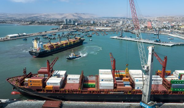 Трамп едет со своим антикитайским крестовым походом в Чили накануне встречи в Майами