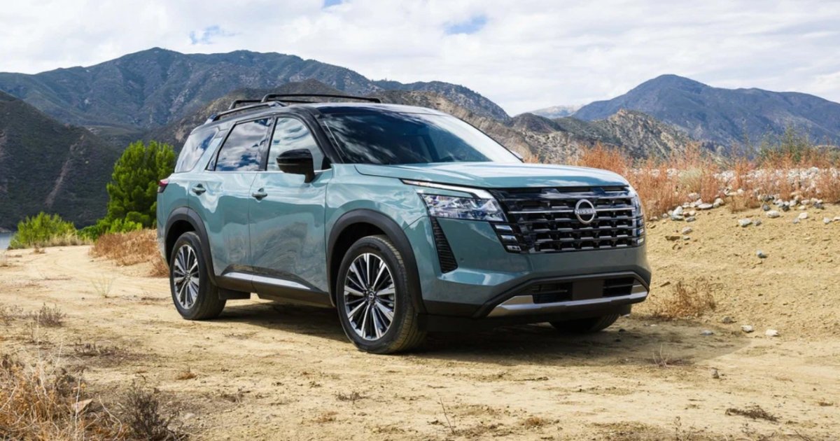 Nissan бросает вызов Toyota, выпустив не один, а два Pathfinder