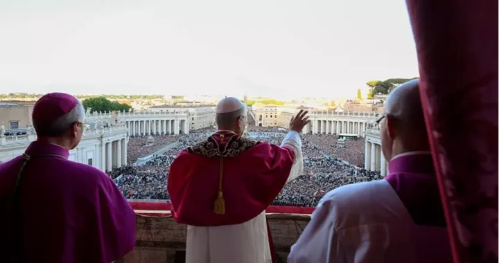 В Ватикане запустили сервис живого перевода Святой Мессы: богослужения в базилике Святого Петра теперь доступны на 60 языках
