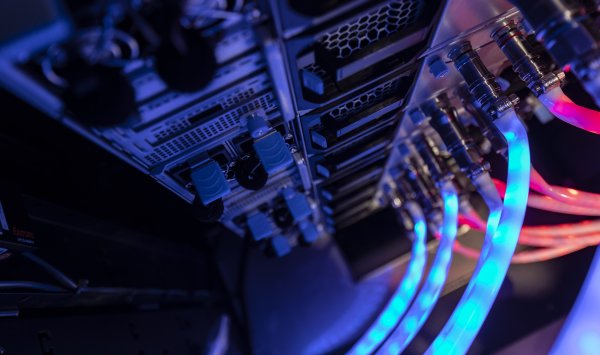 Технологические компании щедро тратят средства на оборудование, по мнению инвесторов, это риск.