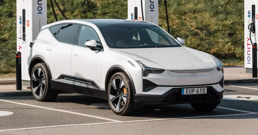 Компания Polestar Charge полностью интегрировала сеть Tesla Supercharger.