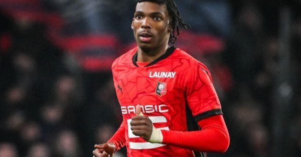 «Ливерпуль» обыграл «Челси» и завоевал французского защитника