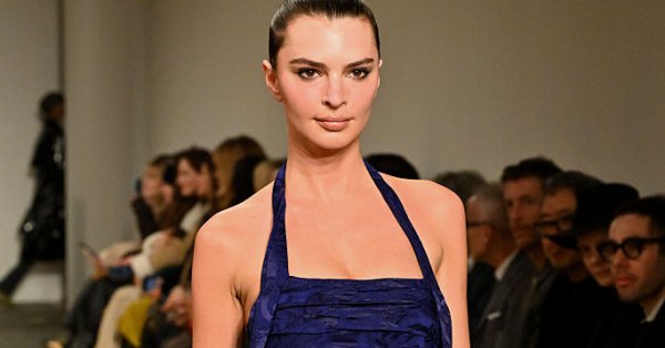 Эмили Ратаковски официально объявила о своем новом романе с бывшим Дуа Липа