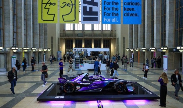 Мировая торговля развивается, но США отстают