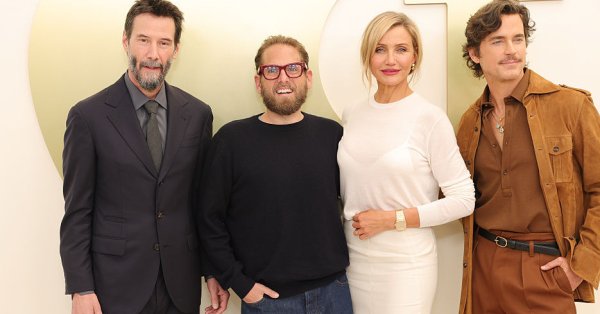 Великие голливудские звезды Кэмерон Диас, Дженнифер Гарнер и Мишель Пфайффер блистают на мероприятии Apple TV в Лос-Анджелесе