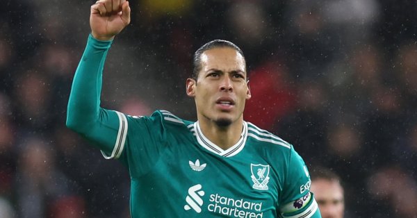 «Ливерпуль» взял крепость «Сандерленд», Ван Дейк забил гол