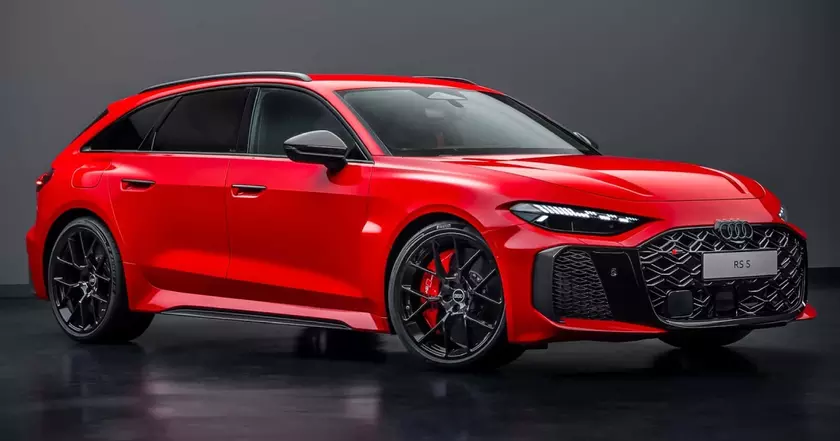 Представлен новый Audi RS5 – первый плагин-гибрид RS с двигателем V6
