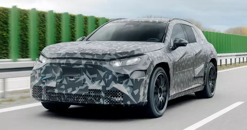 Третий электромобиль Mercedes-AMG станет внедорожником купеобразной формы мощностью около 1000 л.с.