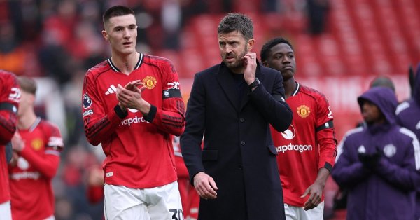 Каррик не поддается давлению ради Шешко