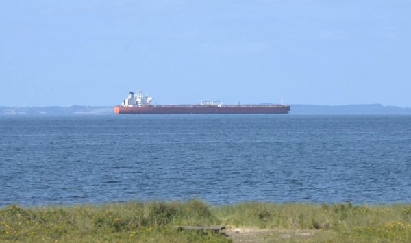 Экспорт российской нефти растет на фоне атак и перенаправления нефти в Китай