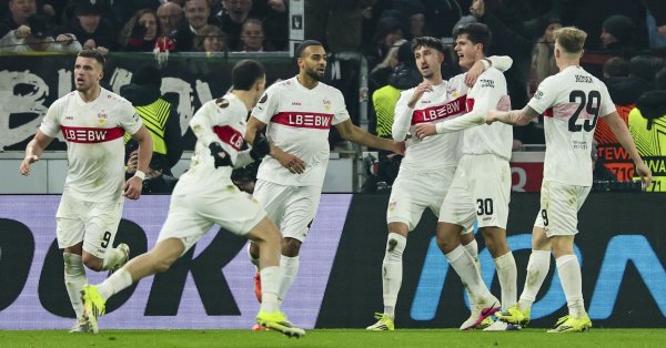 Штутгарт в концовке "разрезал" Фрайбург