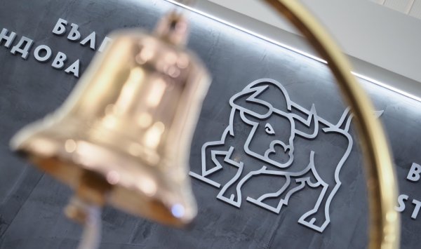 Двойной листинг не означает автоматического повышения цены акций, но является обязательным условием.