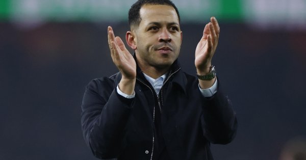 «Челси» приглашает Илью Груева и компанию