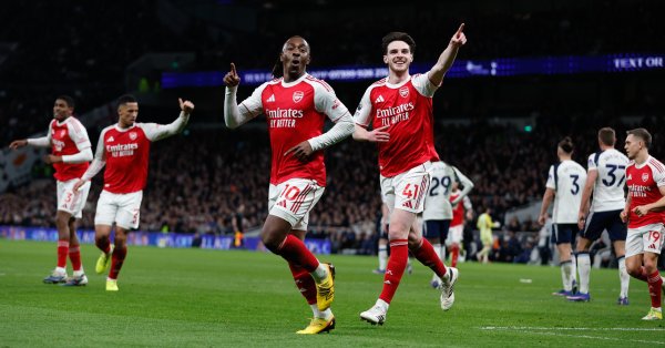 «Арсенал» разгромил «Тоттенхэм», Эз повторил рекорд 90-летней давности