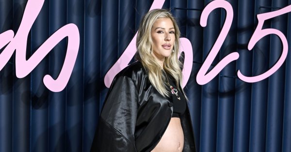 Беременная Элли Гулдинг продемонстрировала свой сладкий беременный животик