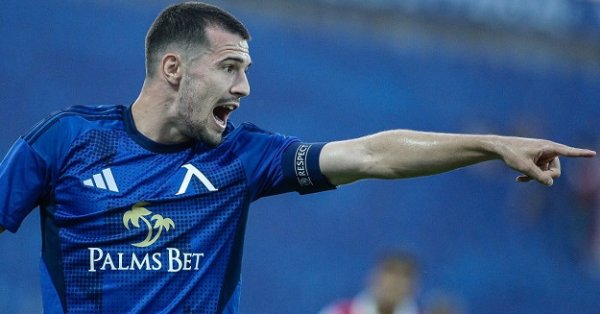 С Роналду? Выяснилось, какой команде "Левски" продает родного соотечественника