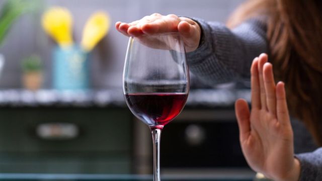 Алкоголь меняет способ обработки информации нашим мозгом