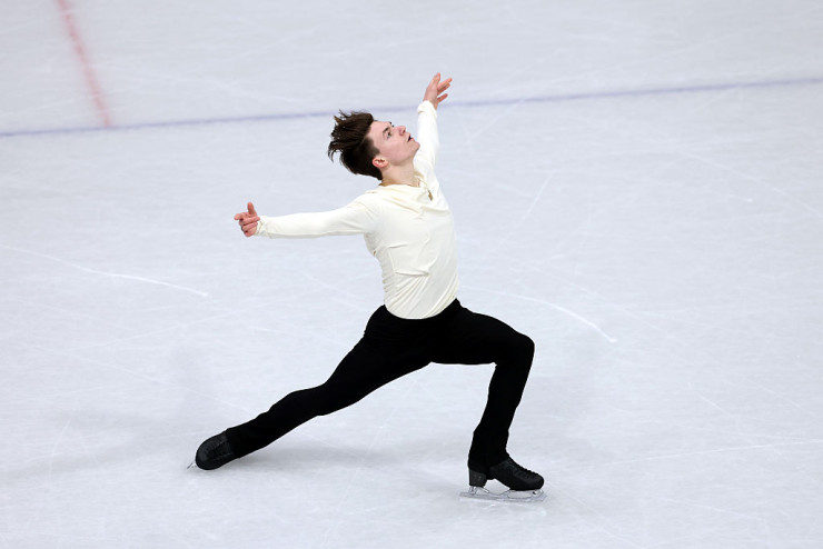 Максим Наумов