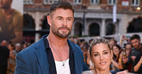 Крис Хемсворт рассказал, как жестоко и неромантично он сделал предложение своей жене Эльзе Патаки