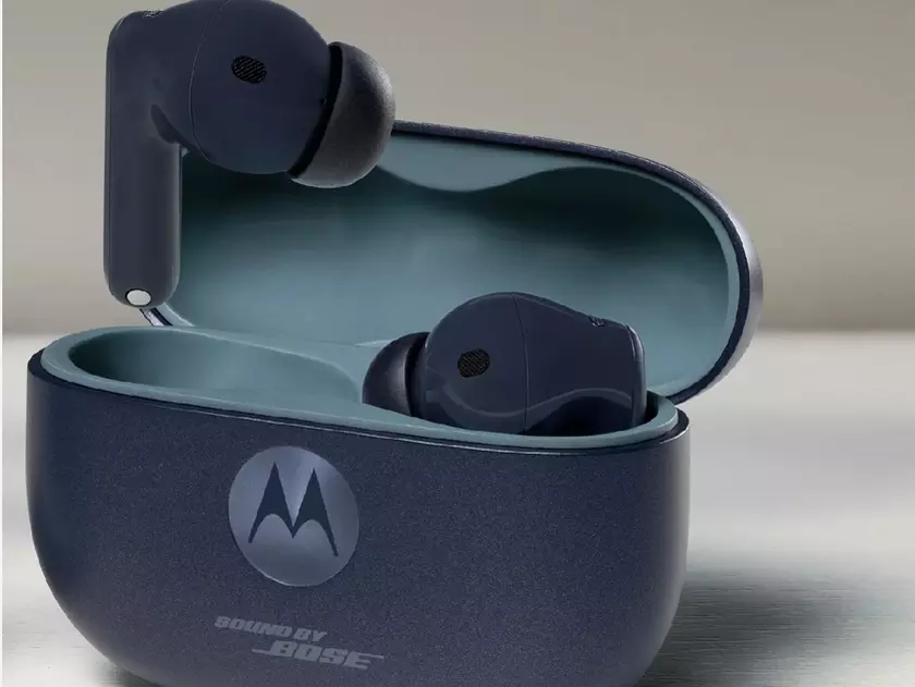 Вот первые изображения наушников Moto Buds 2 Plus TWS, которые Motorola представит в ближайшем будущем