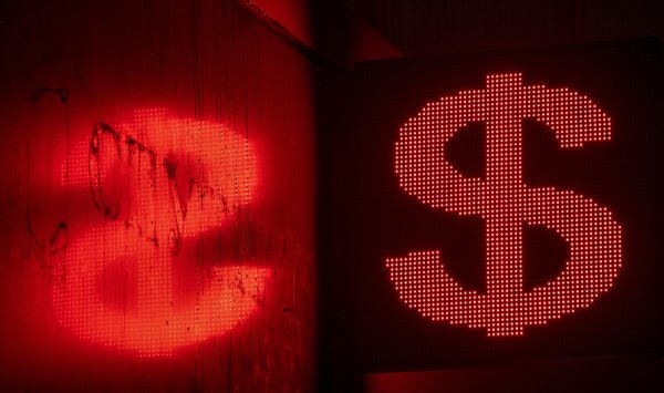 Курс доллара Трампа колеблется – инвесторы обращают внимание на зарубежные рынки