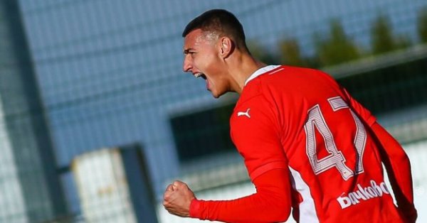 Божинов провел отличный матч в Италии, но Пиза находится внизу