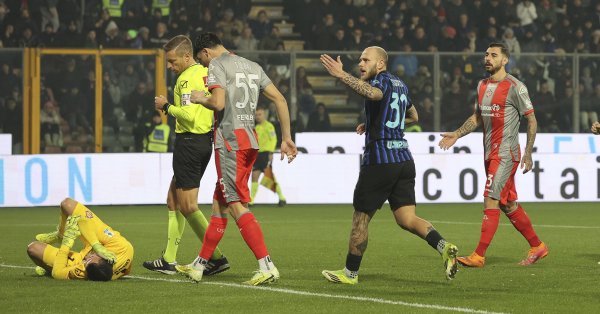 Ультрас, бросившие бомбу в Аудеро, арестованы