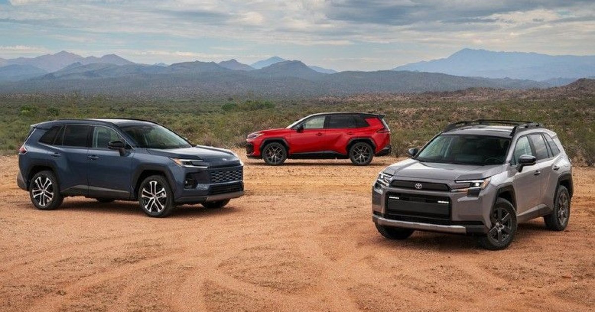 Популярность RAV4 становится проблемой для Toyota
