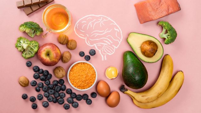 Какие продукты улучшают концентрацию и память?