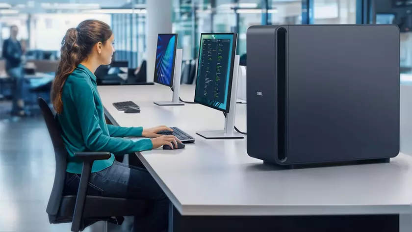 Dell Pro Max GB300: Суперкомпьютер Blackwell, едва умещающийся на столе