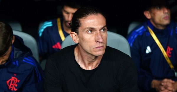 Полный шок! Бразильские гиганты уволили бывшего игрока «Челси» и «Атлетико М» после победы со счетом 8:0.