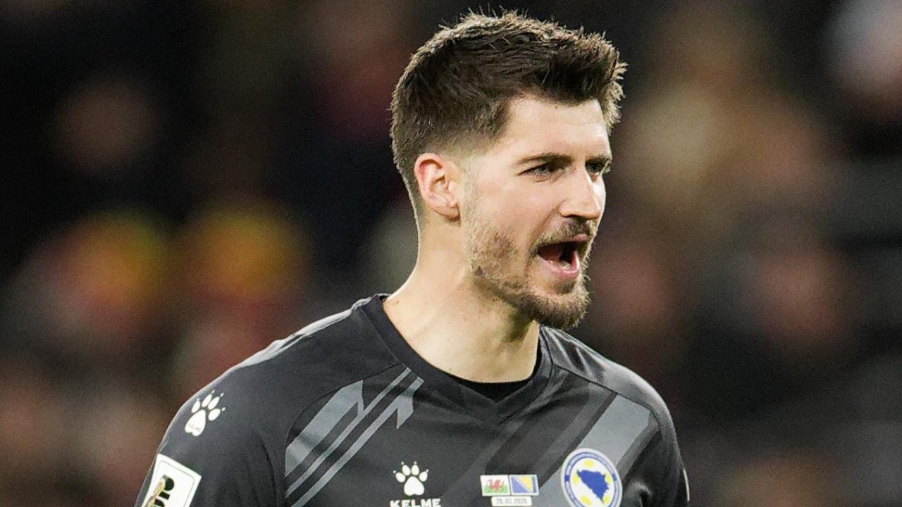 Фактор Василя! В Боснии лучший вратарь-пенальтист