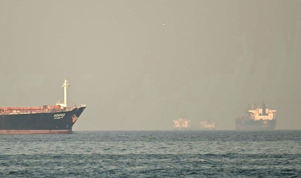 США будут сопровождать и страховать нефтяные танкеры в Персидском заливе