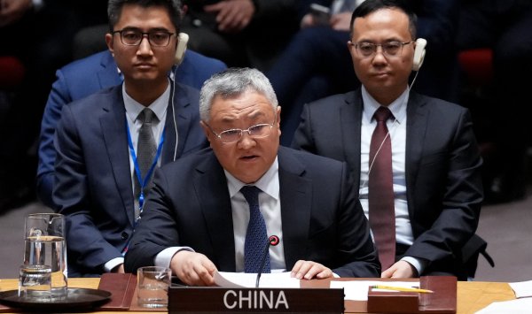 Война США подвергает испытанию Китай и партнеров по «Оси Хаоса»